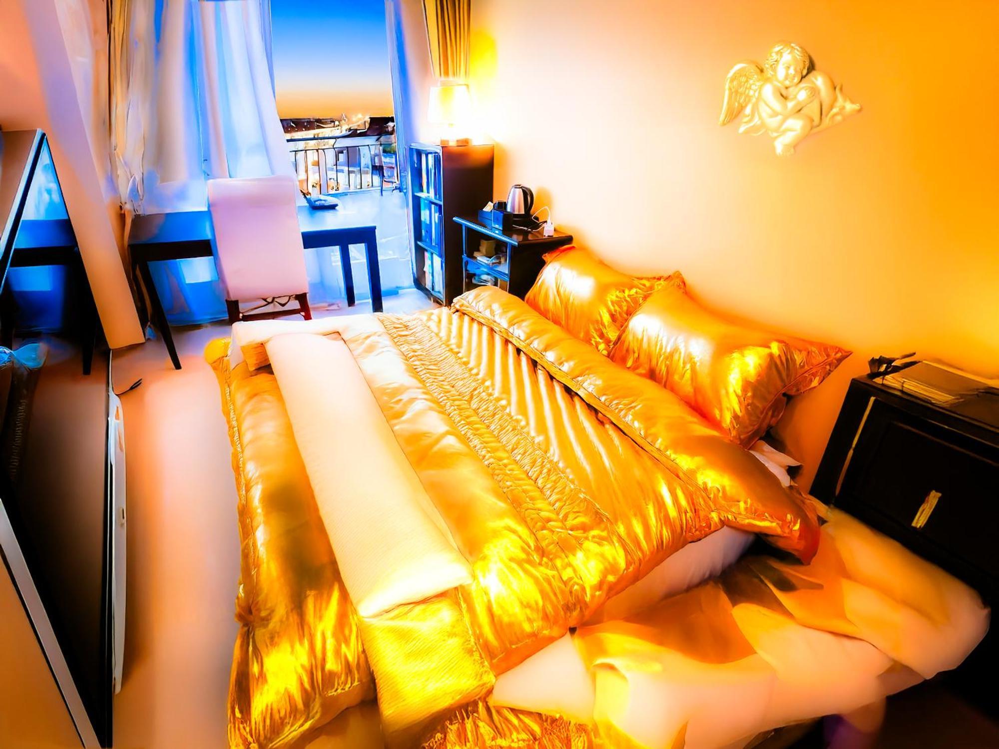 Bed & Breakfast Laura Luxury In Central