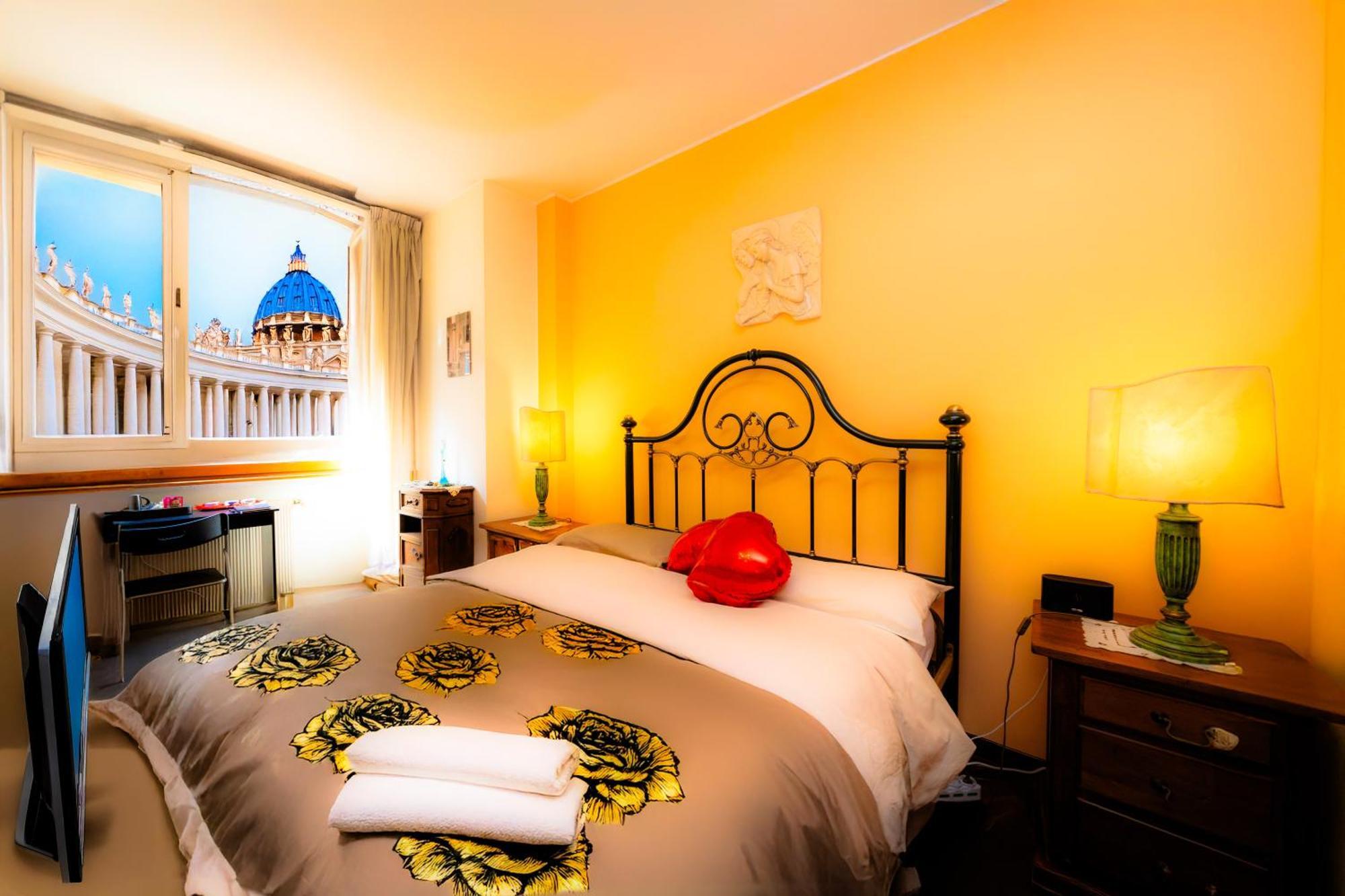 Bed & Breakfast Laura Luxury In Central *